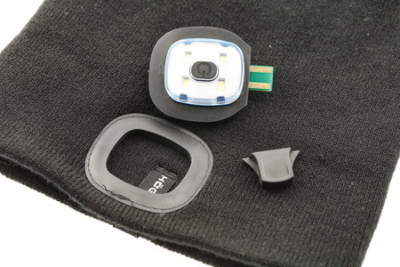 Czapka zimowa z latarką ładowana USB LED czarna Hoegert OTTO