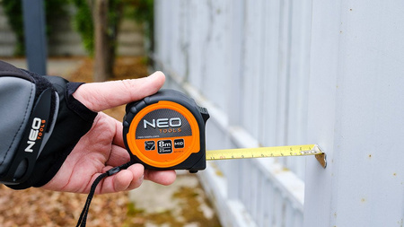 Miara zwijana stalowa z magnesem| 67-111 NEO 8m